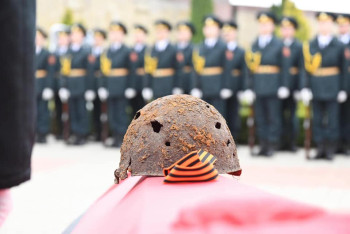 Фотография к новости: Останки 35 солдат Великой Отечественной войны перезахоронили в Молдавии