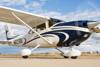 Фотография к новости: Самолет лёгкой авиации разбился в Караганде: есть погибшие