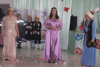 Фотография к новости: В женской колонии Атырауской области прошел конкурс "Қазақ аруы-2019"