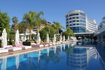 Фотография к новости: На стажировку в элитные отели Турции отправились студенты Кокшетау