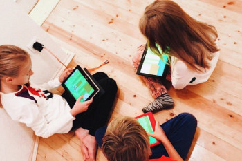 Фотография к новости: Дети и гаджеты – рекомендации специалистов