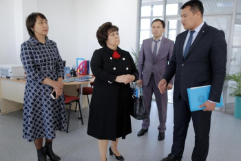 Фотография к новости: В Казахстане для молодежи созданы все условия — Загипа Балиева