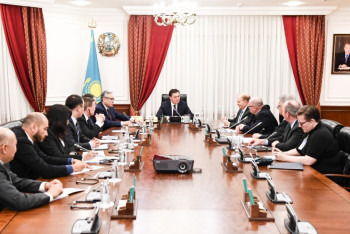 Фотография к новости: Мамин встретился с руководителями крупнейших американских сельхозкомпаний