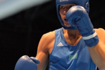 Фотография к новости: Казахстанский боксер оставил вице-чемпиона мира без медали на чемпионате Азии