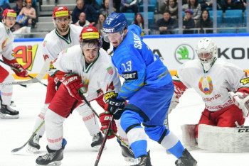 Фотография к новости: Сборная РК по хоккею в овертайме обыграла Беларусь в матче ЧМ-2019