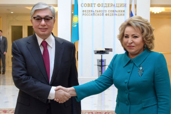 Фотография к новости: Касым-Жомарт Токаев встретился в Москве с Валентиной Матвиенко