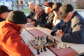 Фотография к новости: Будущий президент должен заботиться о людях — ветераны Актобе