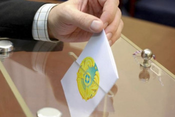 Фотография к новости:  В Алматы представители творческой интеллигенции обсудили предстоящие выборы