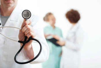 Фотография к новости: Глава Минздрава посетил районную больницу в СКО