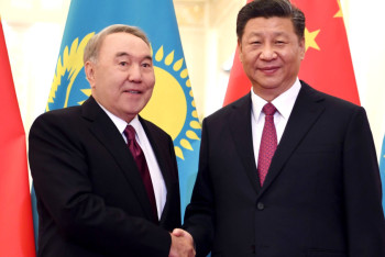 Фотография к новости: Назарбаев поблагодарил Си Цзиньпина за тёплый приём