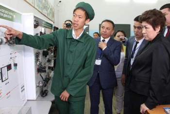 Фотография к новости: Шамшидинова проинспектировала работу ряда учебных заведений в Алматинской области