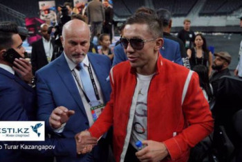 Фотография к новости: Головкин анонсировал старт предпродажи билетов на бой с Роллсом в Нью-Йорке