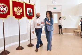 Фотография к новости: Женился режиссер Тимур Бекмамбетов 