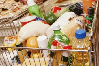 Фотография к новости: В Казахстане подешевели комуслуги и бензин