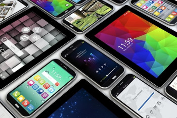 Фотография к новости: В МНЭ пояснили норму закона, не позволяющую вернуть телефон в течение 14 дней после покупки