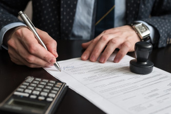 Фотография к новости: Президент Казахстана подписал закон по вопросам развития бизнес-среды