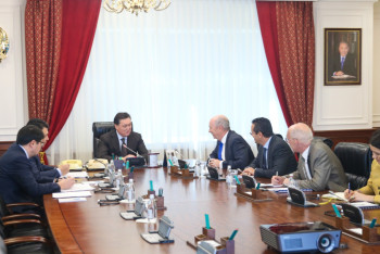 Фотография к новости: Мамин встретился с представителями нефтегазового концерна Royal Dutch Shell 