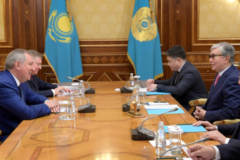 Фотография к новости: Токаев и Рогозин обсудили ход реализации совместного космического проекта "Байтерек" 