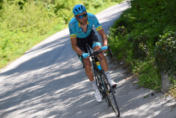 Фотография к новости: Велогонщик Бижигитов стал лучшим в составе "Астаны" на этапе "Тура Турции"