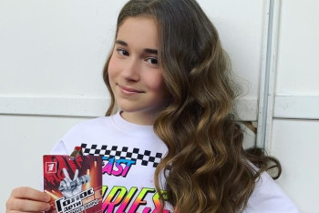 Фотография к новости: Дочь Алсу вышла в финал шоу "Голос. Дети" с песней Началовой