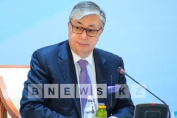 Фотография к новости: Токаев предупредил о недопустимости волокиты при оказании АСП