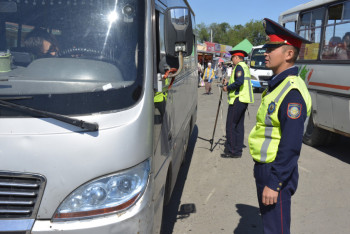 Фотография к новости: Водителей автобусов, загрязняющих воздух, штрафуют в Таразе