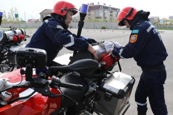 Фотография к новости: Пожарные мотоциклисты заступили на защиту Алматы