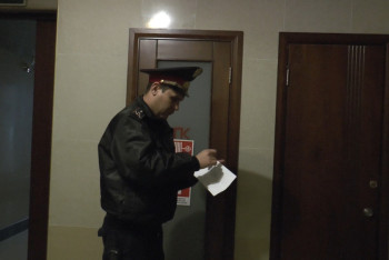 Фотография к новости: 20 сомнительных квартир опечатали полицейские в центре Алматы