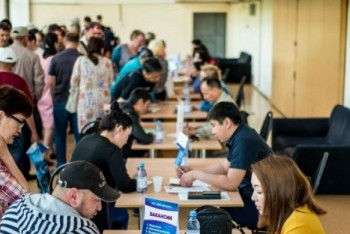 Фотография к новости: В Казахстане снизился уровень молодёжной безработицы