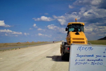Фотография к новости: О ходе ремонта дороги к озеру Алаколь рассказали в "Казавтожоле"