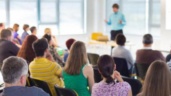 Фотография к новости: Родительские комитеты хотят запретить в Астане