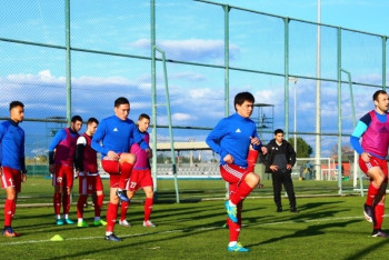 Фотография к новости: Футбольный клуб "Акжайык" начнет сезон с бюджетом в 400 млн тенге
