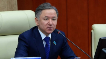 Фотография к новости: Нигматулин раскритиковал МИР РК за неэффективное планирование бюджета 