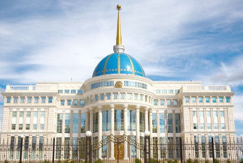 Фотография к новости: Назарбаев и Саркисян обсудили внутриполитическую ситуацию Армении