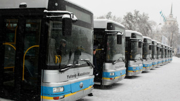 Фотография к новости: Алматинских перевозчиков наказали за плохую подготовку к зимнему сезону