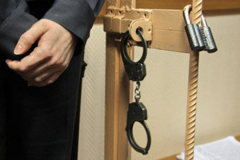 Фотография к новости: Уголовное дело заведено на охранявших Токмади конвоиров 