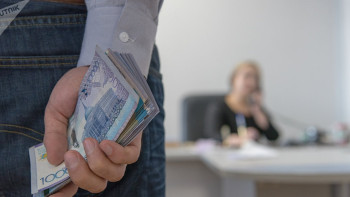 Фотография к новости: Названы министерства - лидеры по снижению уровня коррупции