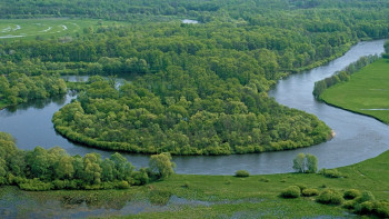 Фотография к новости: 500 экспертов мира соберутся в Астане для решения проблем трансграничных рек 