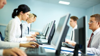 Фотография к новости: Свыше полмиллиона казахстанцев прошли обучение через ЦЗН и электронную биржу труда