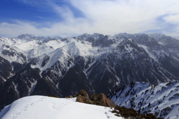 Фотография к новости: В Алматы запускают два новых экспресс-маршрута до горных курортов 