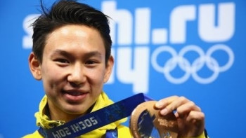 Фотография к новости: Дениса Тена с ножевым ранением доставили в больницу