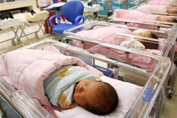 Фотография к новости: Каждый пятый ребёнок рождается в ЮКО