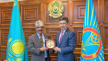 Фотография к новости: Бахрейн построит новую школу в Астане 