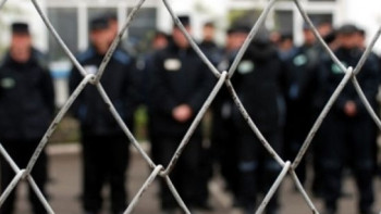 Фотография к новости: До пяти тысяч осуждённых могут освободить в Казахстане – Кайрат Кожамжаров