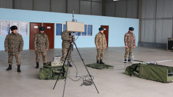 Фотография к новости: Военнослужащие РК проходят подготовку  "соколиных охотников"