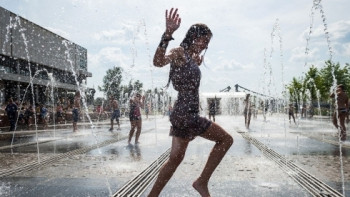 Фотография к новости: Дожди с грозами и град обещают синоптики на большей части страны 15 июля