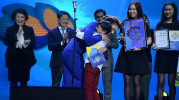 Фотография к новости: Победитель "Бала дауысы" из Костанайской области отправится в Диснейленд