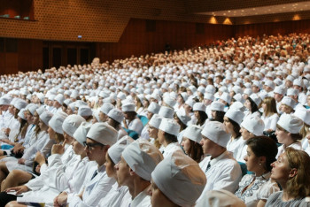 Фотография к новости: Чего не хватает казахстанским медицинским вузам, рассказала депутат