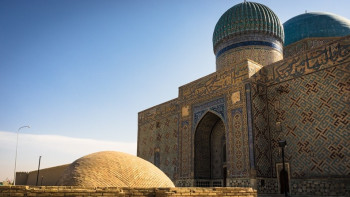 Фотография к новости: К 2025 году количество туристов в Туркестанскую область планируют довести до 5 миллионов