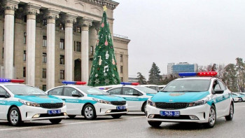Фотография к новости: Полицейские Алматы переходят на усиленный режим службы